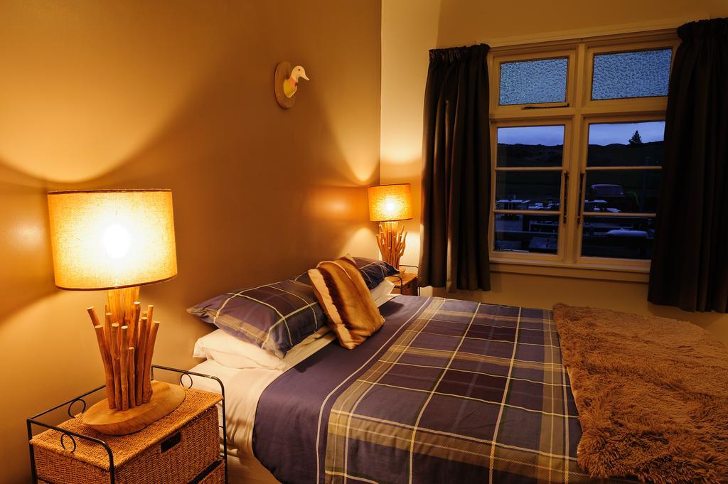 Blacks Hotel Ophir Extérieur photo