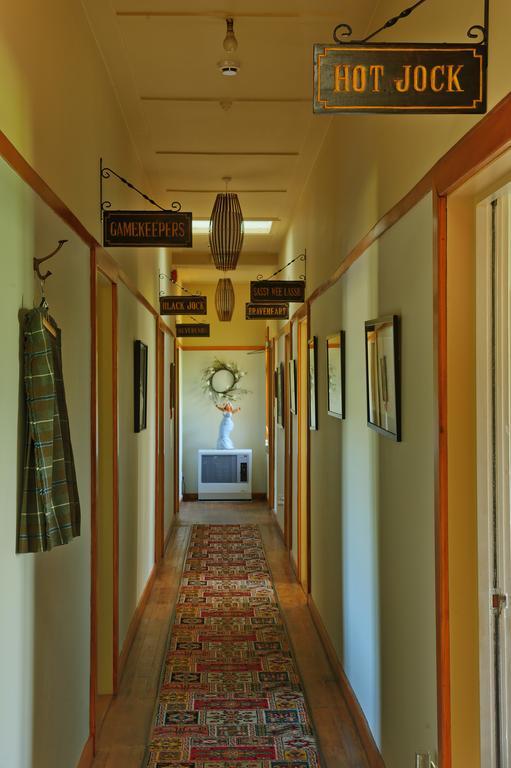 Blacks Hotel Ophir Extérieur photo